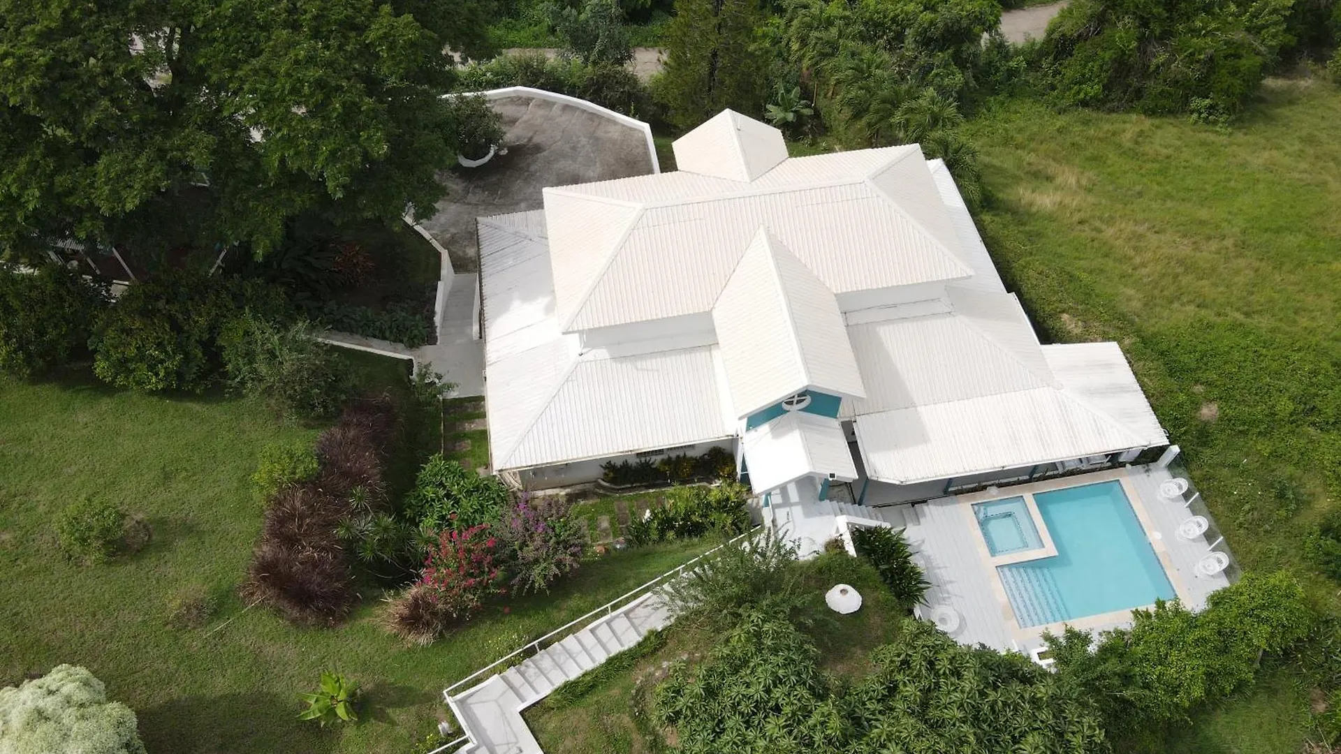 Дом отдыха Trouya Beach House Corinthe Сент-Люсия